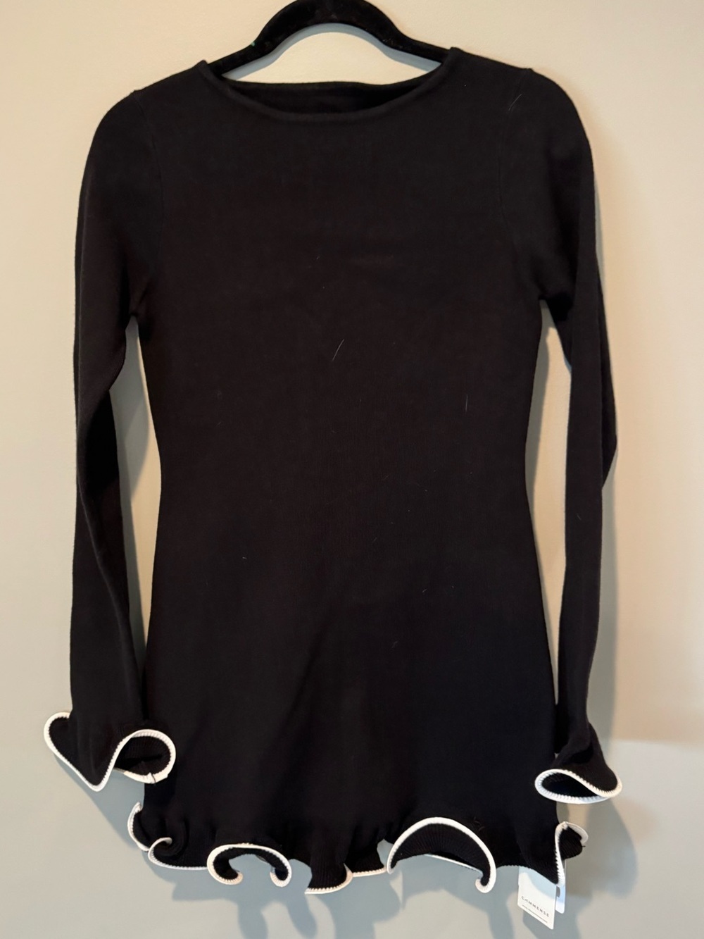 Commense Contrast Ruffle Slim Dress - Picture 2 of 3